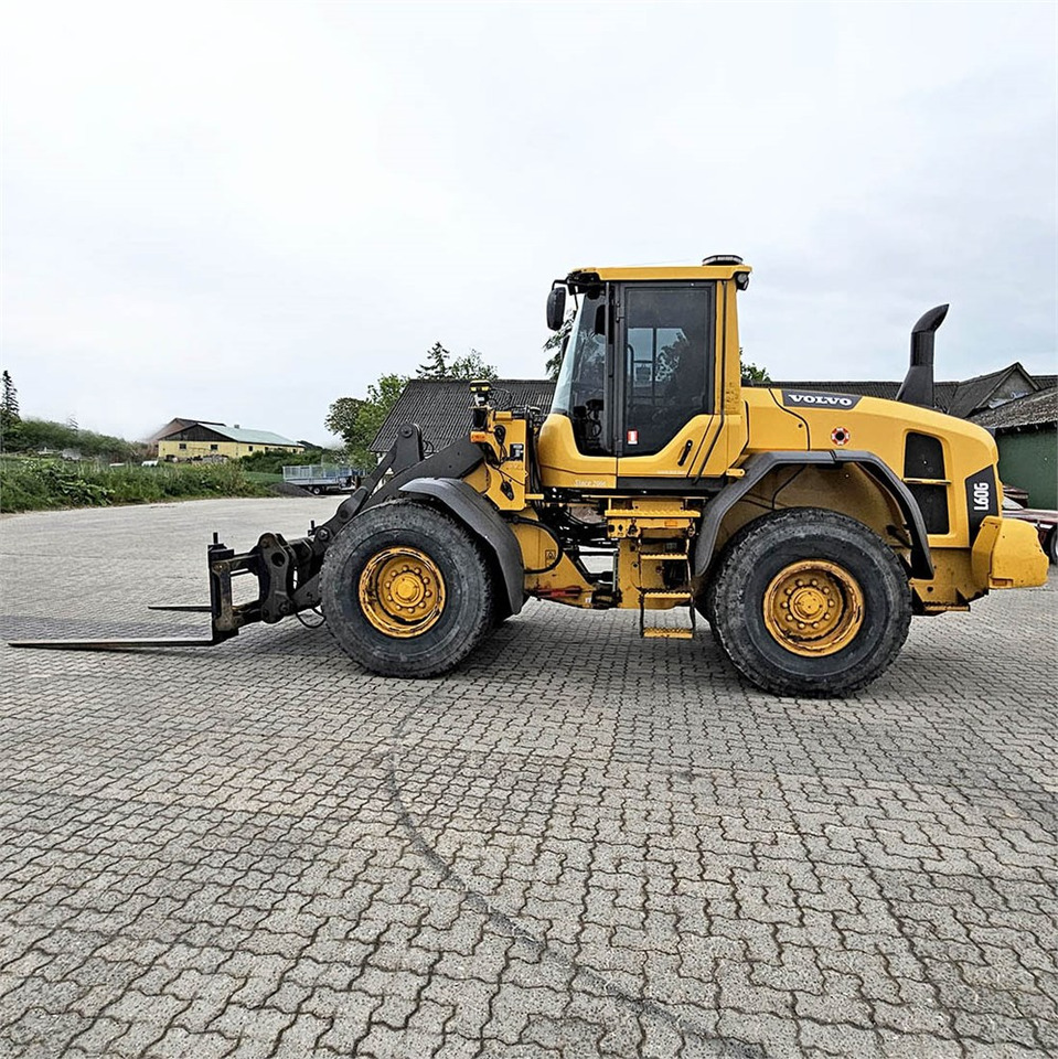 Volvo L60 G - Колісний навантажувач: фото 1 Volvo L60 G - Колісний навантажувач: фото 1