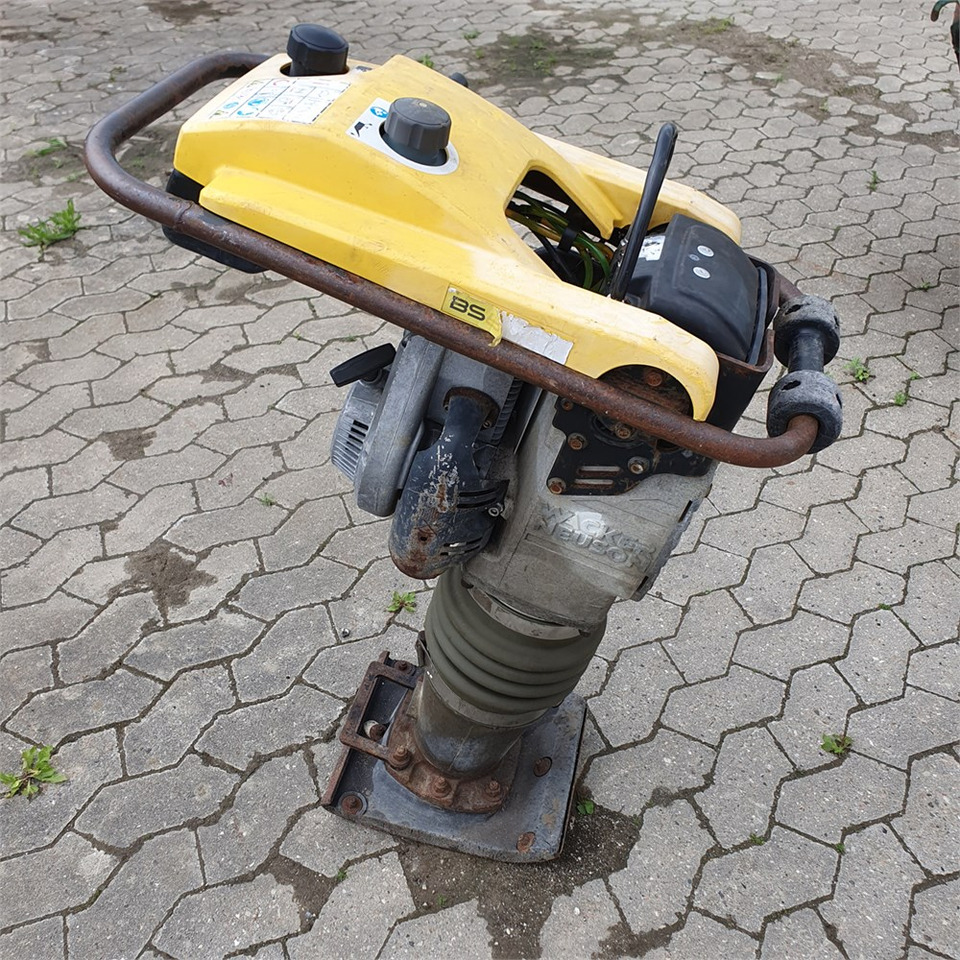 Wacker Neuson BS60-2i - Трамбувальник: фото 4 Wacker Neuson BS60-2i - Трамбувальник: фото 4