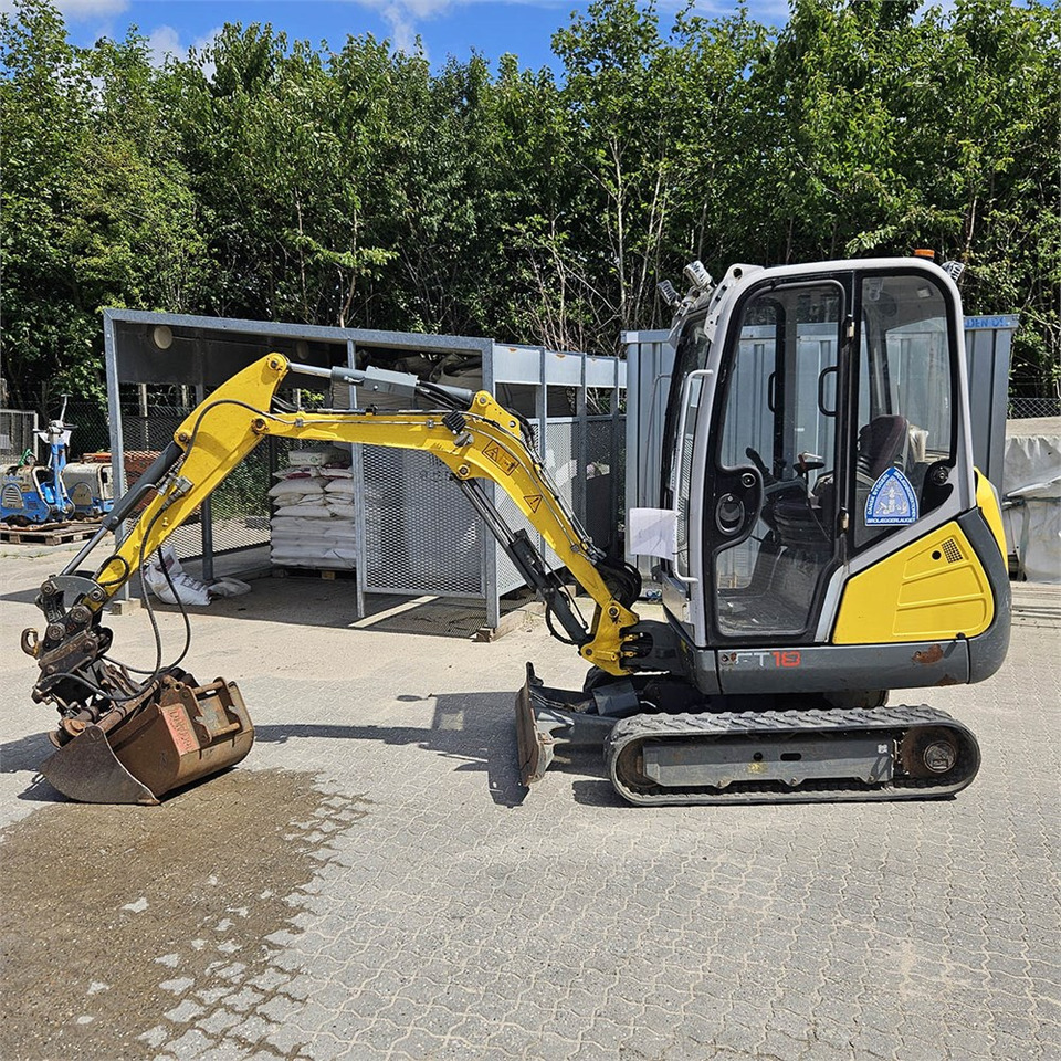 Wacker Neuson ET 18 - Міні-екскаватор: фото 2 Wacker Neuson ET 18 - Міні-екскаватор: фото 2