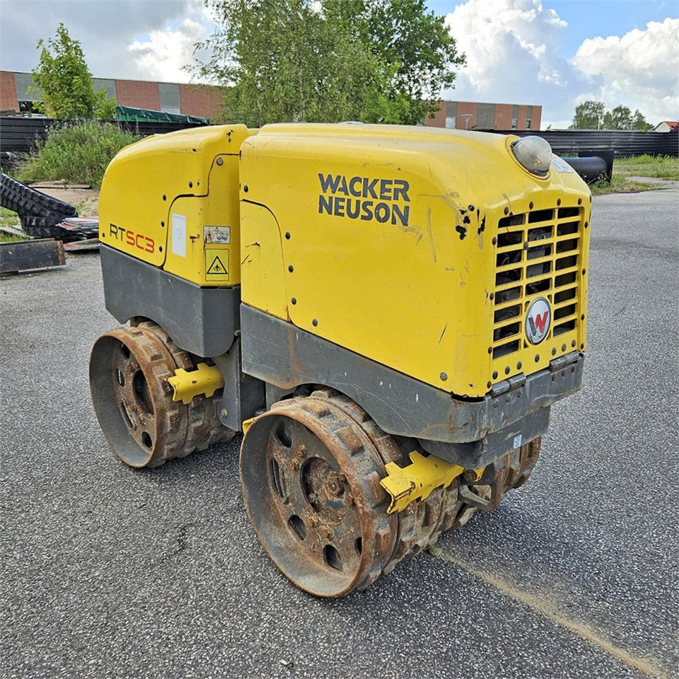 Wacker Neuson RT SC3 - Міні коток: фото 2 Wacker Neuson RT SC3 - Міні коток: фото 2