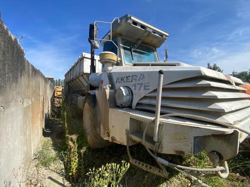 AKERA 17 E - Обладнання для бетонних робіт: фото 2 AKERA 17 E - Обладнання для бетонних робіт: фото 2