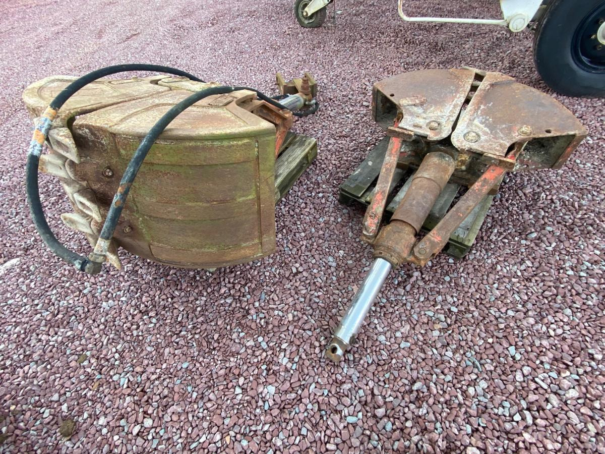 CASE 60CM & 30CM - Грейфер: фото 2 CASE 60CM & 30CM - Грейфер: фото 2