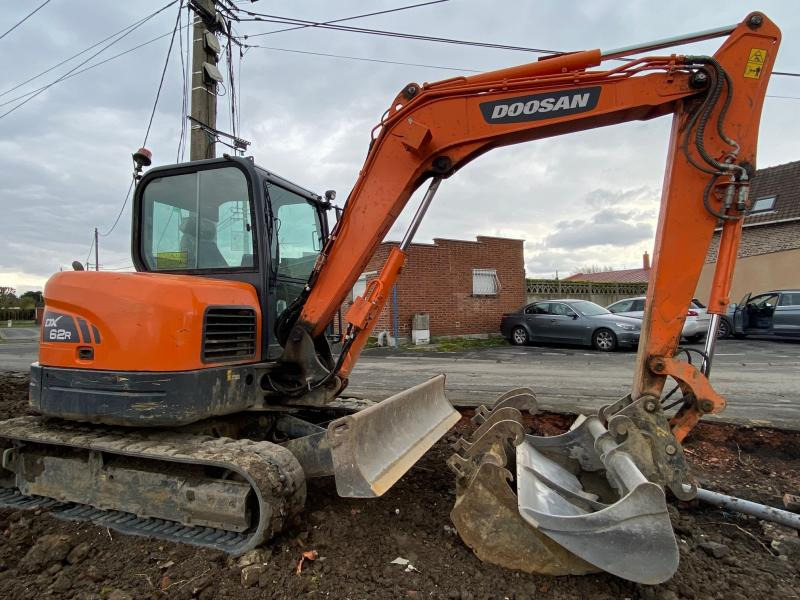 Doosan DX 62R-3 - Міні-екскаватор: фото 2 Doosan DX 62R-3 - Міні-екскаватор: фото 2