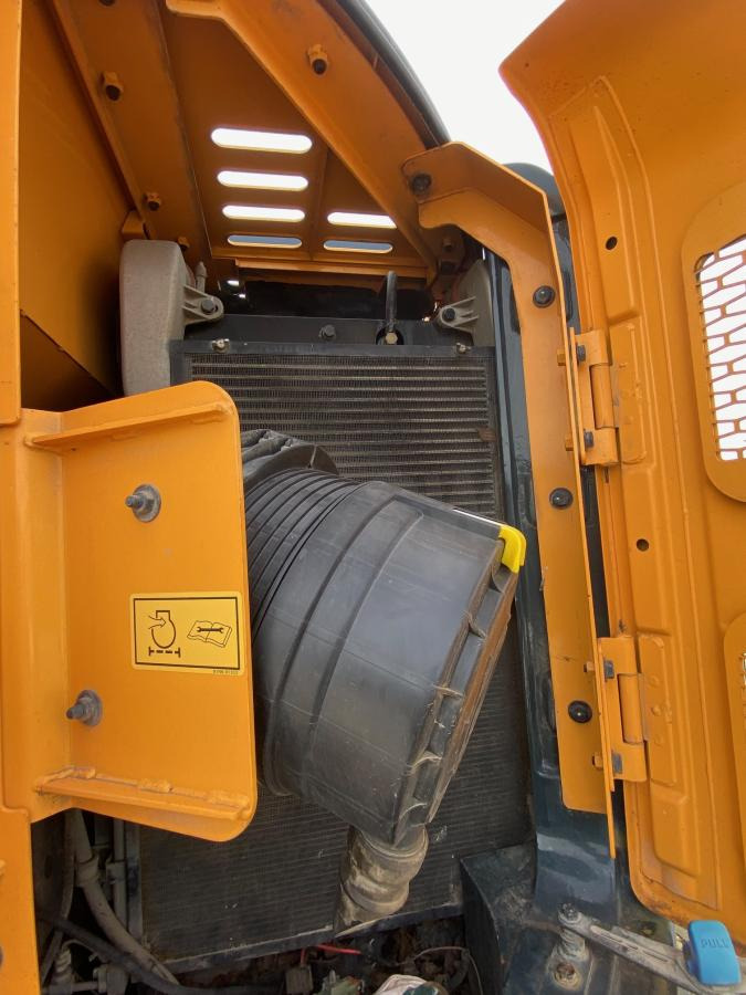Гусеничний екскаватор Hyundai HX 145LCR: фото 13