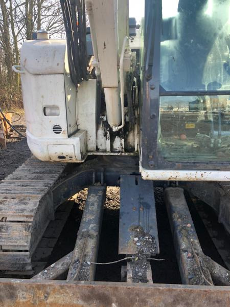 Kobelco SK 75SR-3E - Міні-екскаватор: фото 4 Kobelco SK 75SR-3E - Міні-екскаватор: фото 4