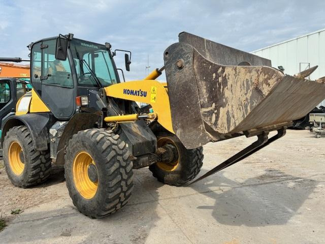 Komatsu WA100M6 - Колісний навантажувач: фото 4 Komatsu WA100M6 - Колісний навантажувач: фото 4