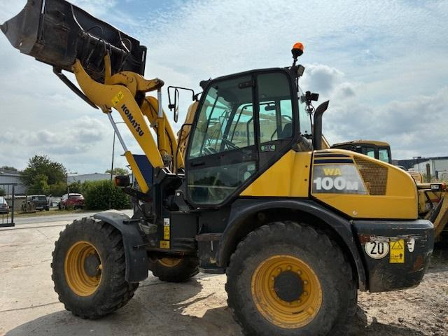 Komatsu WA100M6 - Колісний навантажувач: фото 1 Komatsu WA100M6 - Колісний навантажувач: фото 1
