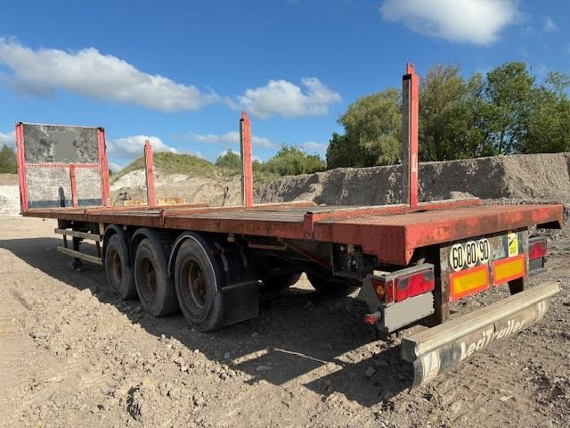 Lecitrailer SEMI PLATEAU 3 ESSIEUX - Бортовий причіп/ Платформа: фото 2 Lecitrailer SEMI PLATEAU 3 ESSIEUX - Бортовий причіп/ Платформа: фото 2