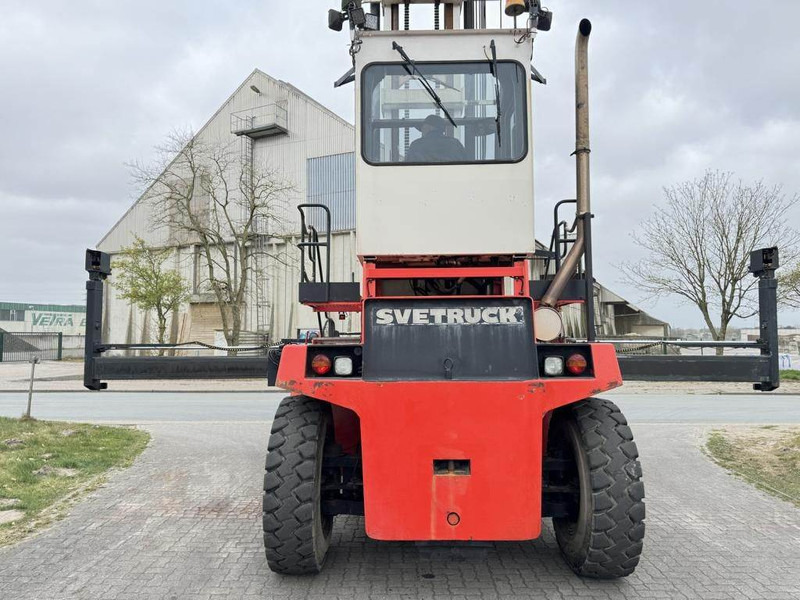 Svetruck ECS6H - Навантажувач контейнерний: фото 4 Svetruck ECS6H - Навантажувач контейнерний: фото 4