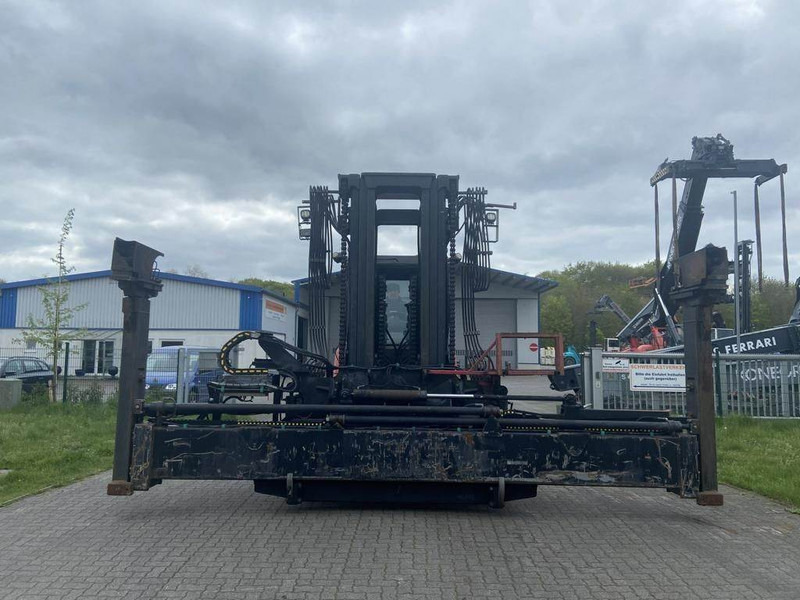 Elme 589-5573 20-40´Spreader - Вантажно-розвантажувальна техніка: фото 1 Elme 589-5573 20-40´Spreader - Вантажно-розвантажувальна техніка: фото 1