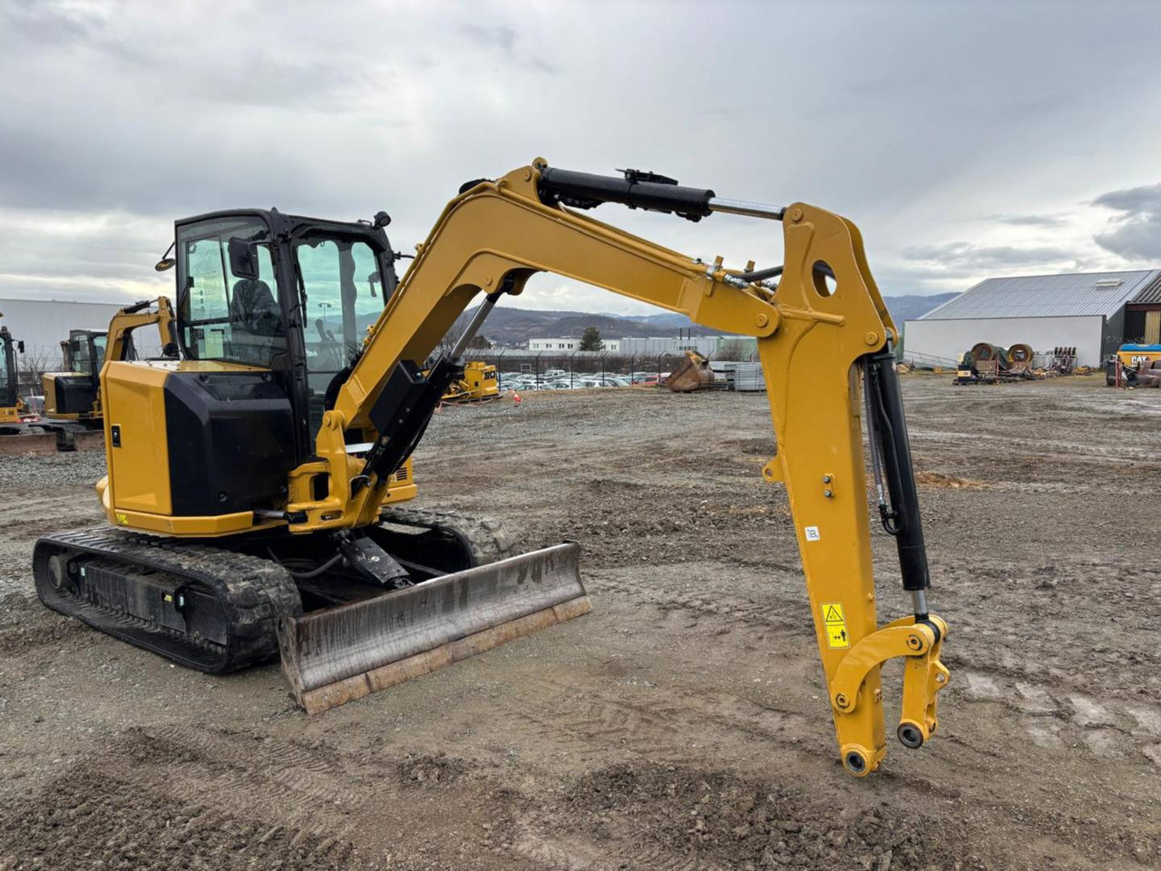 CAT 305 - Гусеничний екскаватор: фото 1 CAT 305 - Гусеничний екскаватор: фото 1