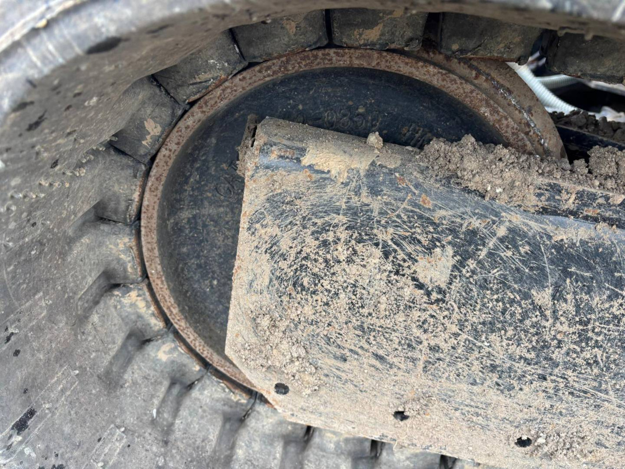 Гусеничний екскаватор CAT 305: фото 16