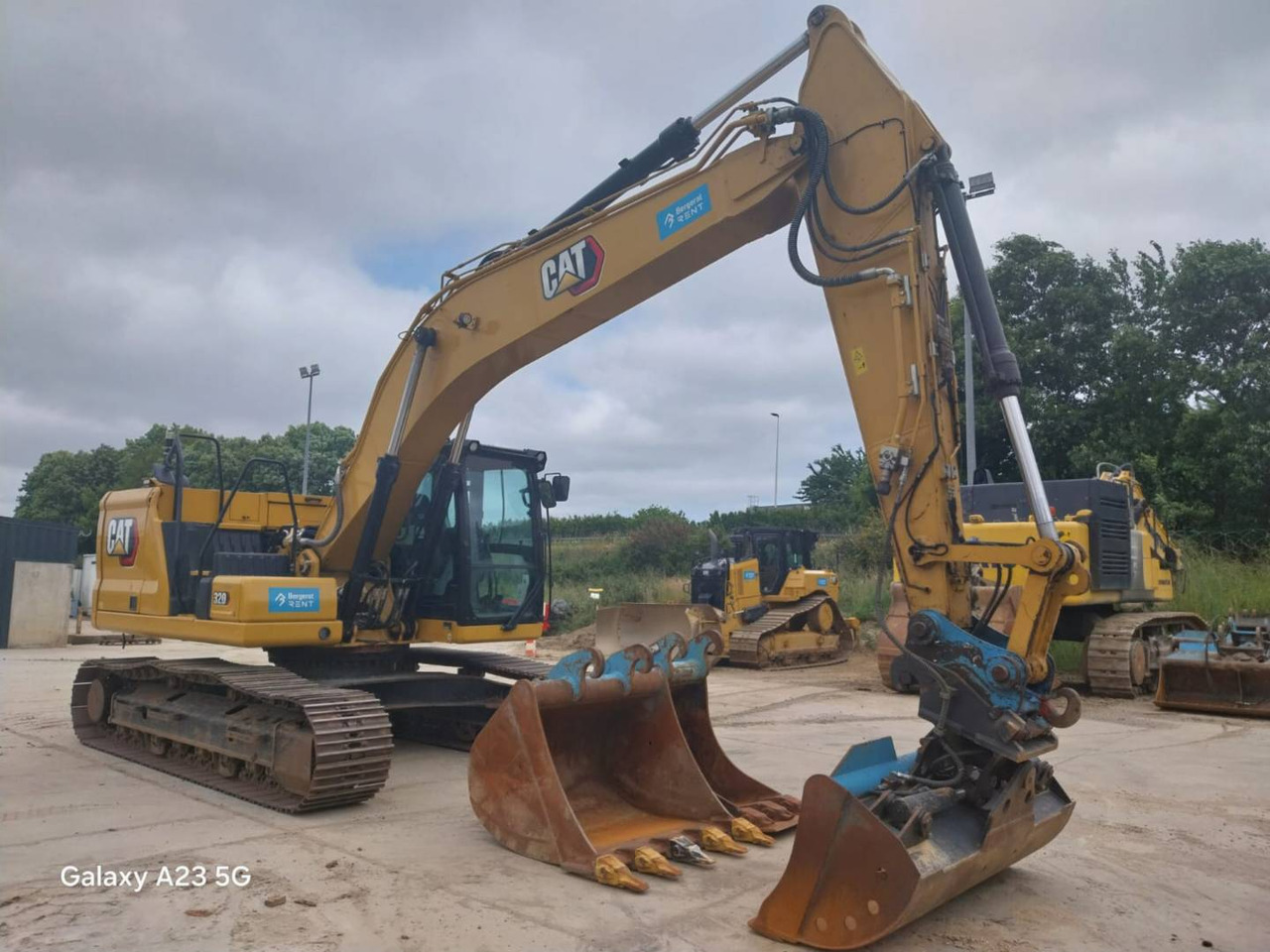 CAT 320 - Гусеничний екскаватор: фото 2 CAT 320 - Гусеничний екскаватор: фото 2