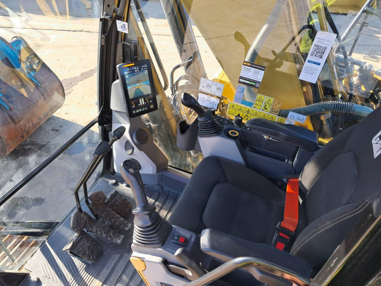 CAT 326 - Гусеничний екскаватор: фото 4 CAT 326 - Гусеничний екскаватор: фото 4