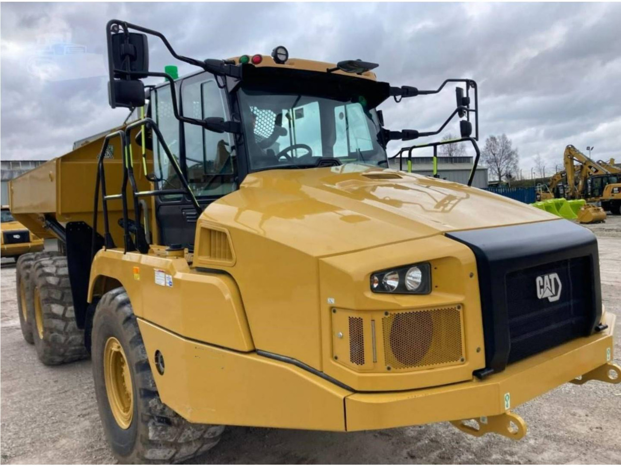 CAT 730 - Шарнірний самоскид: фото 3 CAT 730 - Шарнірний самоскид: фото 3