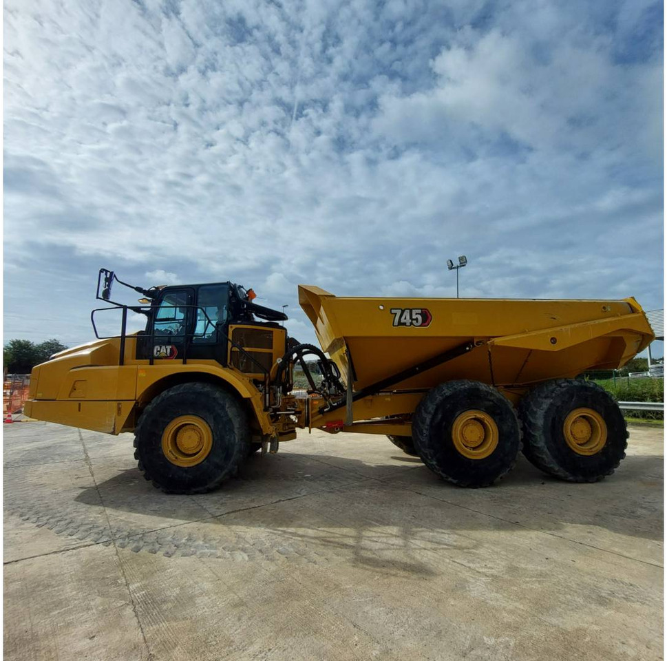 CAT 745 - Шарнірний самоскид: фото 3 CAT 745 - Шарнірний самоскид: фото 3