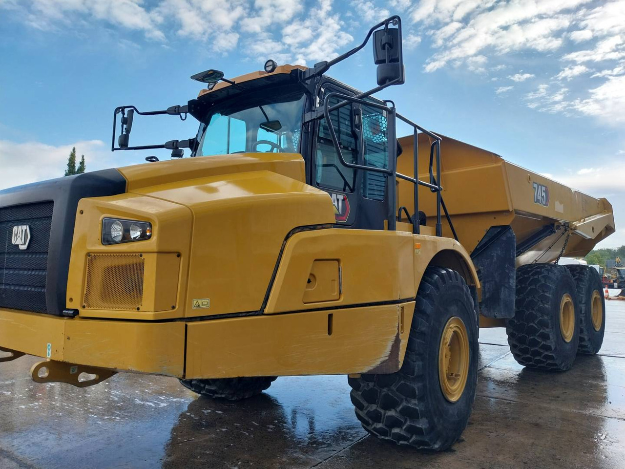 CAT 745 - Шарнірний самоскид: фото 1 CAT 745 - Шарнірний самоскид: фото 1