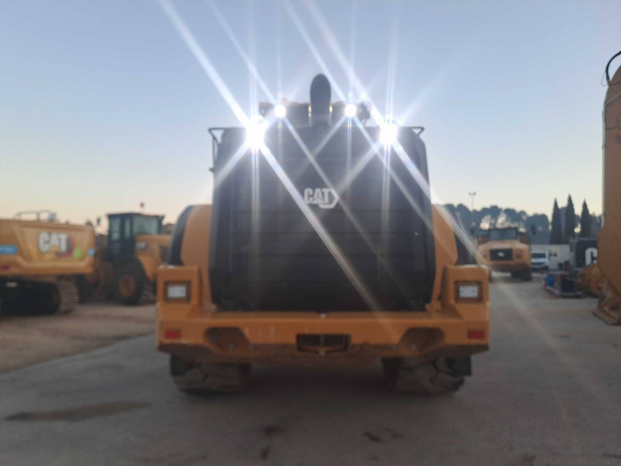 CAT 980 - Колісний навантажувач: фото 3 CAT 980 - Колісний навантажувач: фото 3
