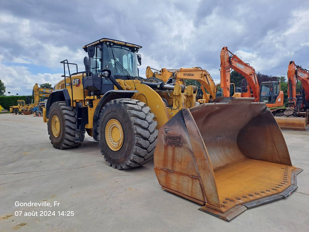 CAT 980XE - Колісний навантажувач: фото 2 CAT 980XE - Колісний навантажувач: фото 2