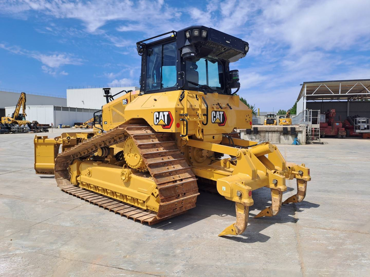 Бульдозер CAT D5: фото 6