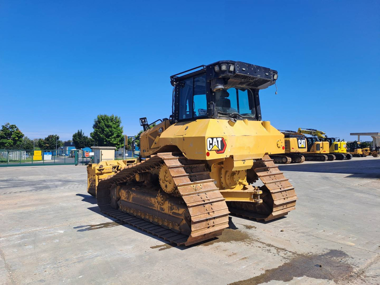 CAT D5 - Бульдозер: фото 4 CAT D5 - Бульдозер: фото 4