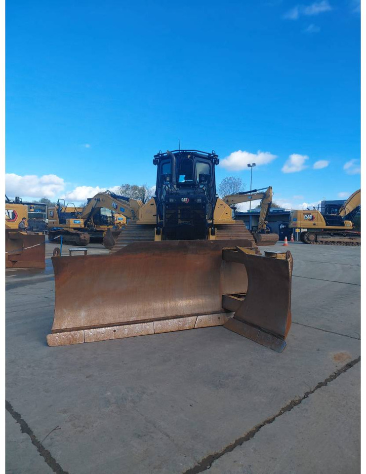 Бульдозер CAT D5: фото 9 Бульдозер CAT D5: фото 9