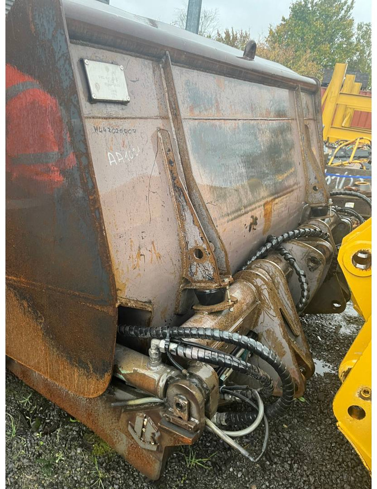 VOLVO L50G/GODET/GHD/BUCKET - Ківш екскаватора в категорії Будівельна техніка: фото 3 VOLVO L50G/GODET/GHD/BUCKET - Ківш екскаватора в категорії Будівельна техніка: фото 3