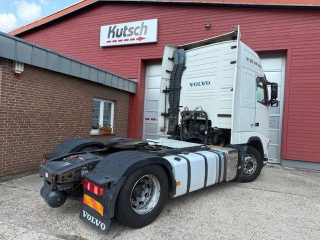 Volvo FH 460 Globetrotter XL - Тягач: фото 4 Volvo FH 460 Globetrotter XL - Тягач: фото 4