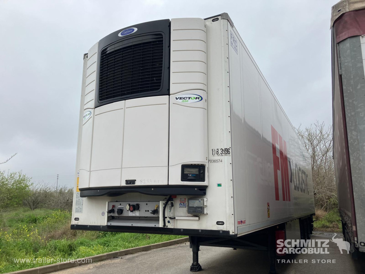 SCHMITZ Semiremolque Frigo Standard Double deck - Ізотермічний напівпричіп: фото 1 SCHMITZ Semiremolque Frigo Standard Double deck - Ізотермічний напівпричіп: фото 1