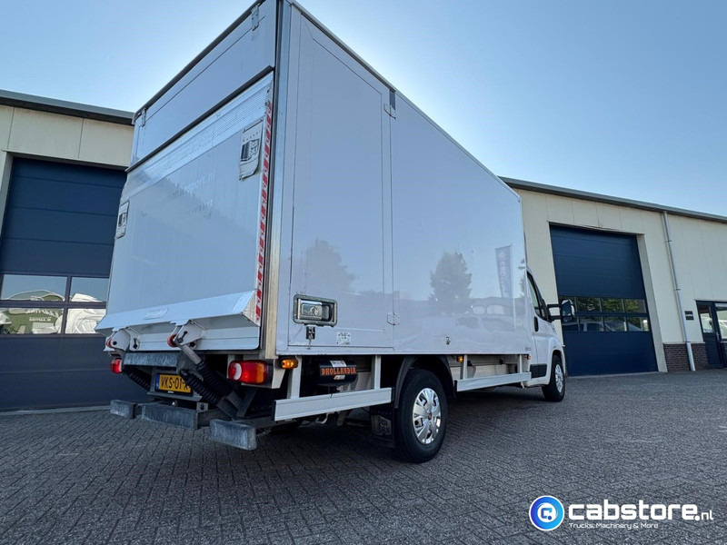 Fiat Ducato 2.3 Multijet 160 Pk Euro 6 - Bouwjaar 2021 - Handgeschakeld 6 speed - Airco - 3 zitplaatsen - Laadklep - Вантажівка з закритим кузовом: фото 4 Fiat Ducato 2.3 Multijet 160 Pk Euro 6 - Bouwjaar 2021 - Handgeschakeld 6 speed - Airco - 3 zitplaatsen - Laadklep - Вантажівка з закритим кузовом: фото 4