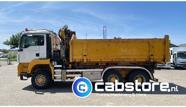 MAN TGS 26.440 6X6 BB EEV MAN TGS 26.440 Euro 5 EEV - 6X6 - Laadkraan - Kipper - Kabelsysteem - Bouwjaar 2010 - Km 657.509 - APK tot 22-11-2025 !! - Вантажівка з маніпулятором: фото 4 MAN TGS 26.440 6X6 BB EEV MAN TGS 26.440 Euro 5 EEV - 6X6 - Laadkraan - Kipper - Kabelsysteem - Bouwjaar 2010 - Km 657.509 - APK tot 22-11-2025 !! - Вантажівка з маніпулятором: фото 4