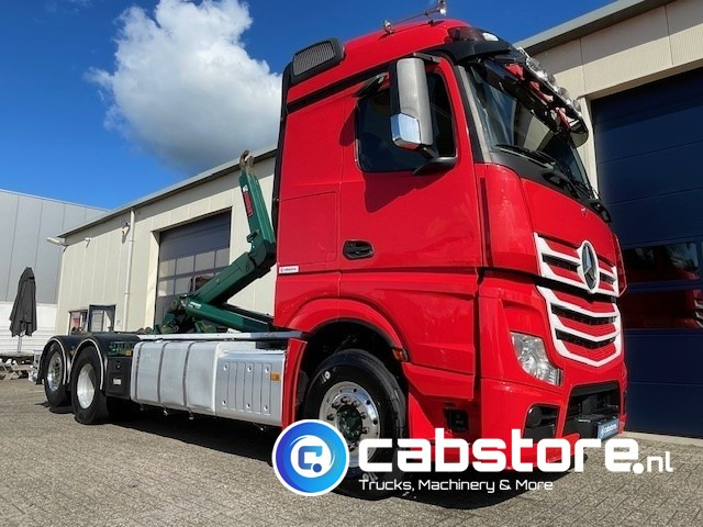Mercedes-Benz ACTROS 2542 6x2 Euro 6 - HIAB-Multilift 26 Ton's Haakarmsysteem - Containerlift -Bouwjaar 2016 - Km 544.497 - Гаковий мультиліфт вантажівка: фото 1 Mercedes-Benz ACTROS 2542 6x2 Euro 6 - HIAB-Multilift 26 Ton's Haakarmsysteem - Containerlift -Bouwjaar 2016 - Km 544.497 - Гаковий мультиліфт вантажівка: фото 1