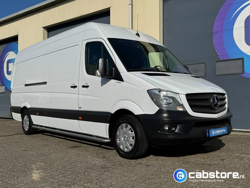 Mercedes-Benz Sprinter 316 CDI L3/H2 316 CDI Euro 5 - L3/H2 - Automaat - Geïntegreerde rijplaten in vloer - Bearlock - Year 2015 - Суцільнометалевий фургон: фото 2 Mercedes-Benz Sprinter 316 CDI L3/H2 316 CDI Euro 5 - L3/H2 - Automaat - Geïntegreerde rijplaten in vloer - Bearlock - Year 2015 - Суцільнометалевий фургон: фото 2