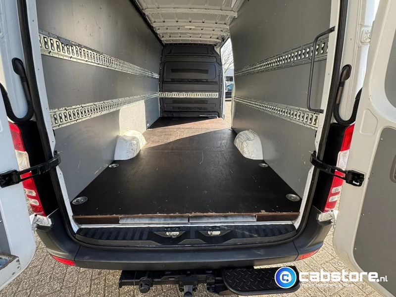 Mercedes-Benz Sprinter 316 CDI L3/H2 316 CDI Euro 5 - L3/H2 - Automaat - Geïntegreerde rijplaten in vloer - Bearlock - Year 2015 - Суцільнометалевий фургон: фото 4 Mercedes-Benz Sprinter 316 CDI L3/H2 316 CDI Euro 5 - L3/H2 - Automaat - Geïntegreerde rijplaten in vloer - Bearlock - Year 2015 - Суцільнометалевий фургон: фото 4