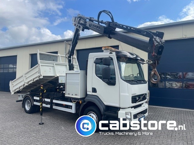 Volvo FL 240 4x2 Euro 5 - Kipper - MKG HLK 45 a2 Autolaadkraan - Bouwjaar 2012 - APK 18-10-2025 - ORIGINAL Km 35.640 !!!! - Good condition !! - Вантажівка з маніпулятором: фото 3 Volvo FL 240 4x2 Euro 5 - Kipper - MKG HLK 45 a2 Autolaadkraan - Bouwjaar 2012 - APK 18-10-2025 - ORIGINAL Km 35.640 !!!! - Good condition !! - Вантажівка з маніпулятором: фото 3