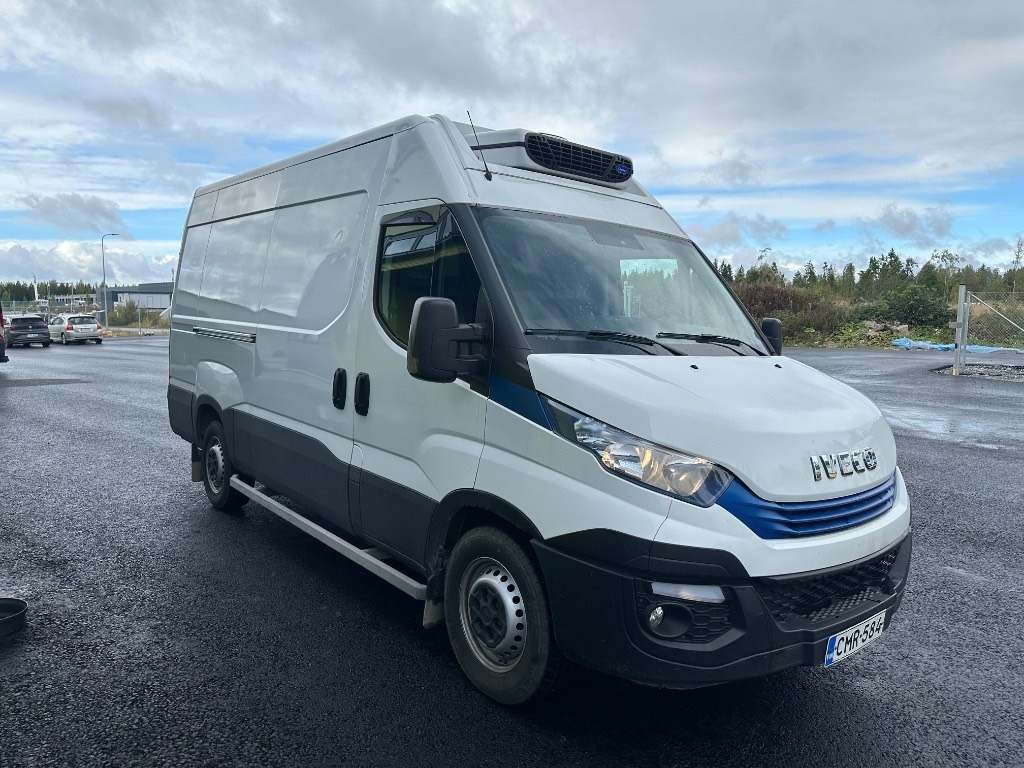 Iveco 35S14N Kylmäkone - Суцільнометалевий фургон: фото 3 Iveco 35S14N Kylmäkone - Суцільнометалевий фургон: фото 3