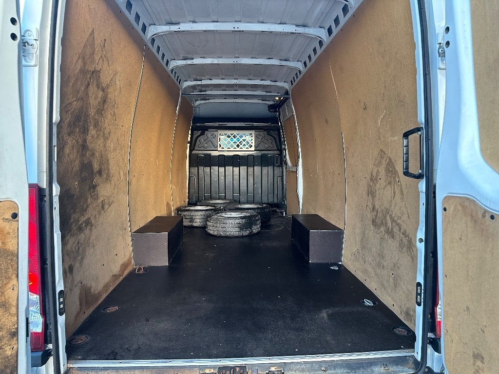 Суцільнометалевий фургон Iveco Daily 35S13 A8 16m3: фото 8