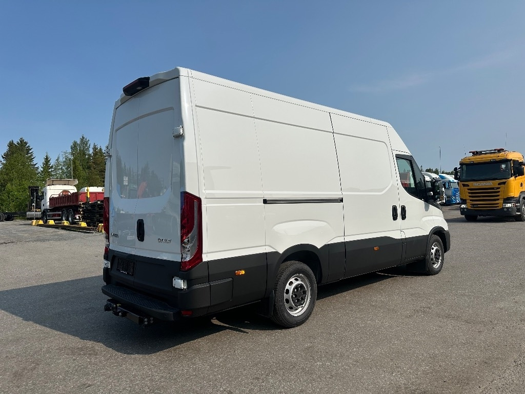 Iveco Daily 35S16A8 12m3 - Суцільнометалевий фургон: фото 5 Iveco Daily 35S16A8 12m3 - Суцільнометалевий фургон: фото 5