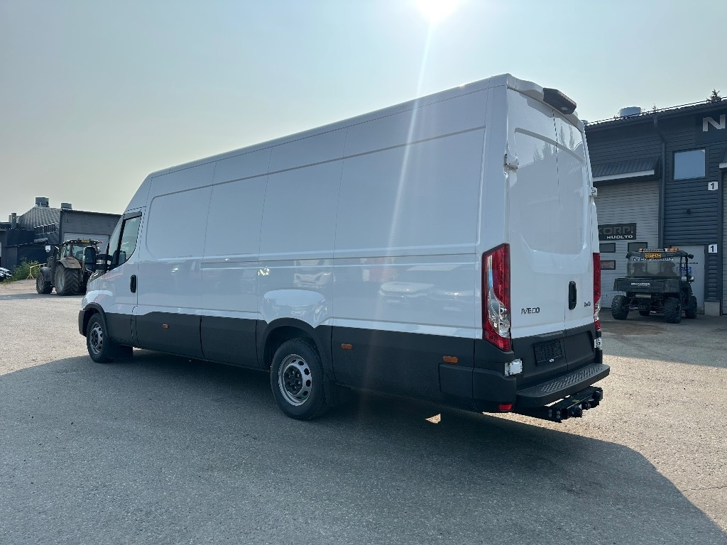 Iveco Daily 35S16A8 16m3 - Суцільнометалевий фургон: фото 4 Iveco Daily 35S16A8 16m3 - Суцільнометалевий фургон: фото 4