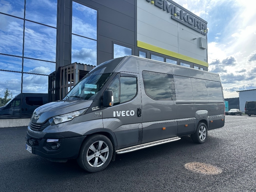 Iveco Daily 35S18A8 1+5 hlö retkeilyauto - Суцільнометалевий фургон: фото 1 Iveco Daily 35S18A8 1+5 hlö retkeilyauto - Суцільнометалевий фургон: фото 1