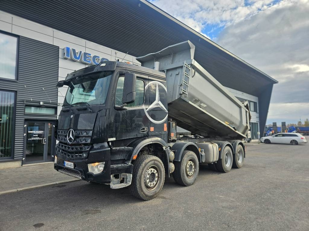 Mercedes-Benz Arocs 8x4 - Самоскид вантажівка: фото 1 Mercedes-Benz Arocs 8x4 - Самоскид вантажівка: фото 1
