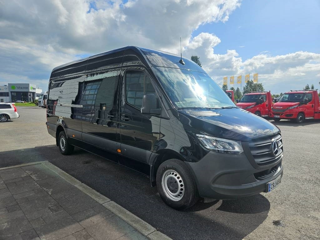 Mercedes-Benz Sprinter 317 RWD - Суцільнометалевий фургон: фото 2 Mercedes-Benz Sprinter 317 RWD - Суцільнометалевий фургон: фото 2