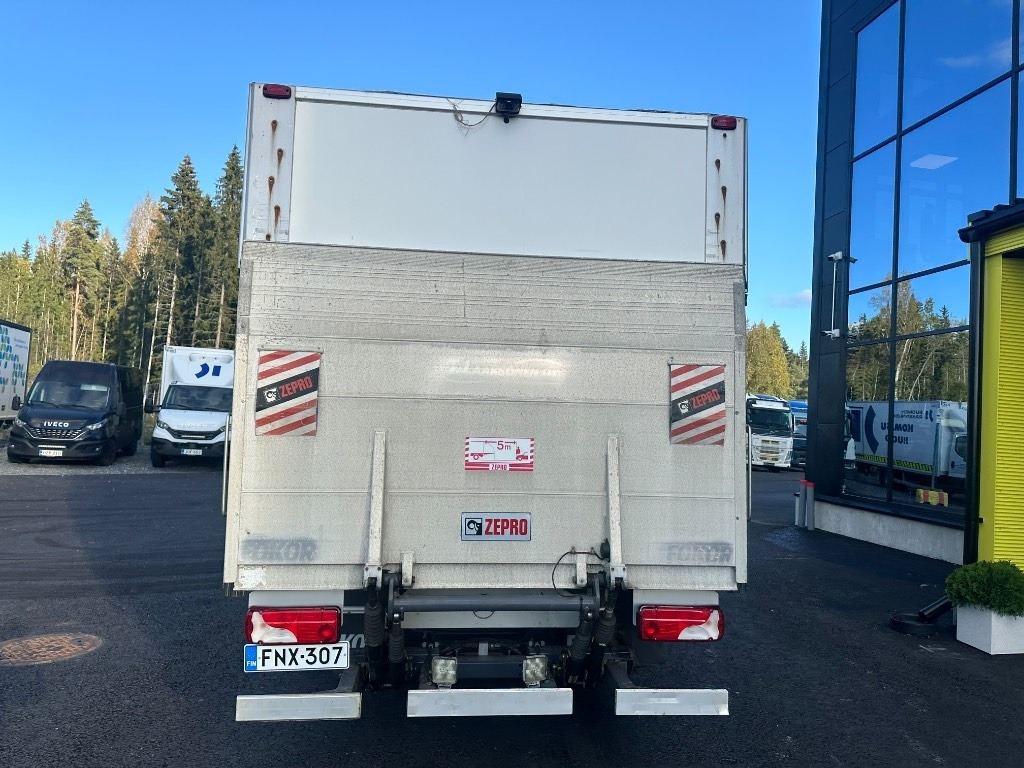 Mercedes-Benz Sprinter 516 Nouseva kori - Фургон з закритим кузовом: фото 3 Mercedes-Benz Sprinter 516 Nouseva kori - Фургон з закритим кузовом: фото 3