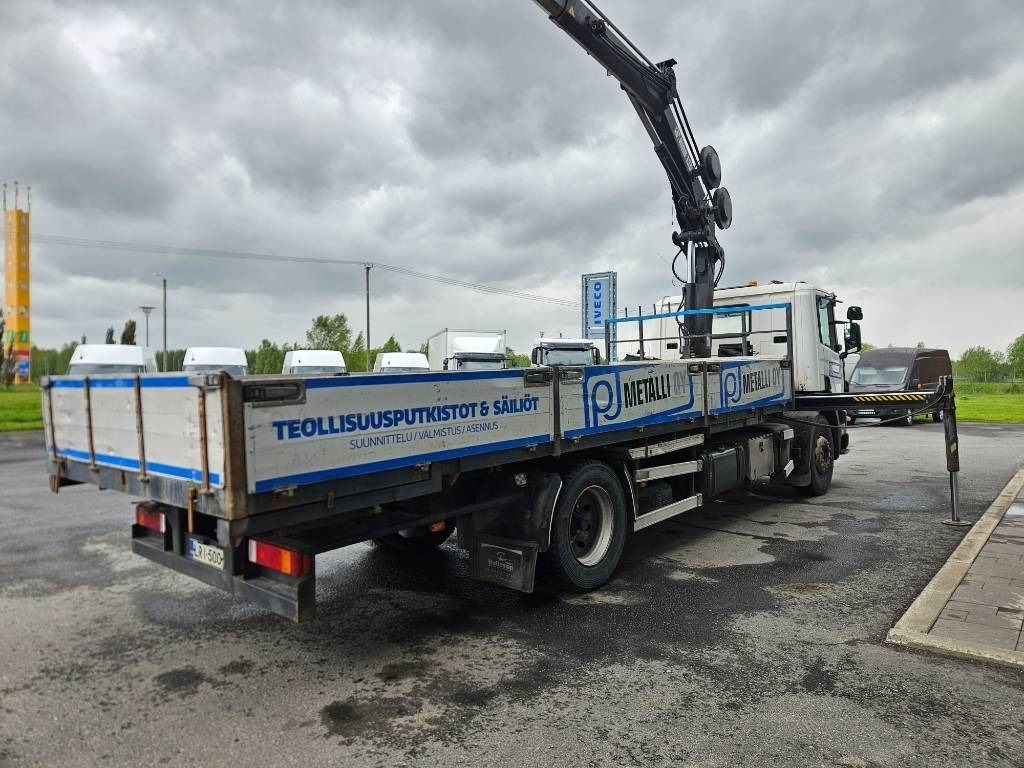 Scania P 94 DB 220 Hiab 135-4 lisähydrauliikalla - Вантажівка з маніпулятором: фото 4 Scania P 94 DB 220 Hiab 135-4 lisähydrauliikalla - Вантажівка з маніпулятором: фото 4
