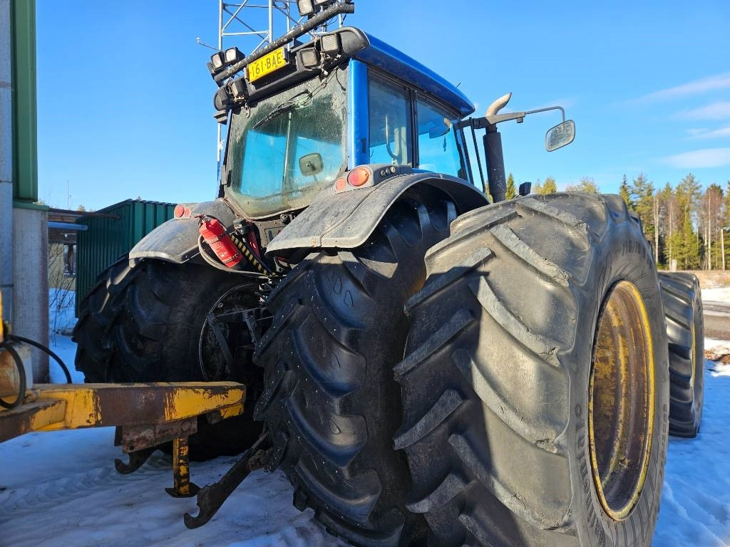 Valtra T171 - Трактор: фото 3 Valtra T171 - Трактор: фото 3
