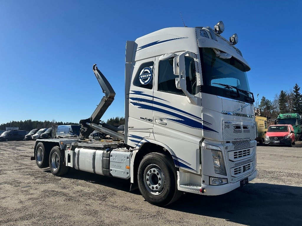 Volvo FH13 540 6X4*4 - Гаковий мультиліфт вантажівка: фото 3 Volvo FH13 540 6X4*4 - Гаковий мультиліфт вантажівка: фото 3