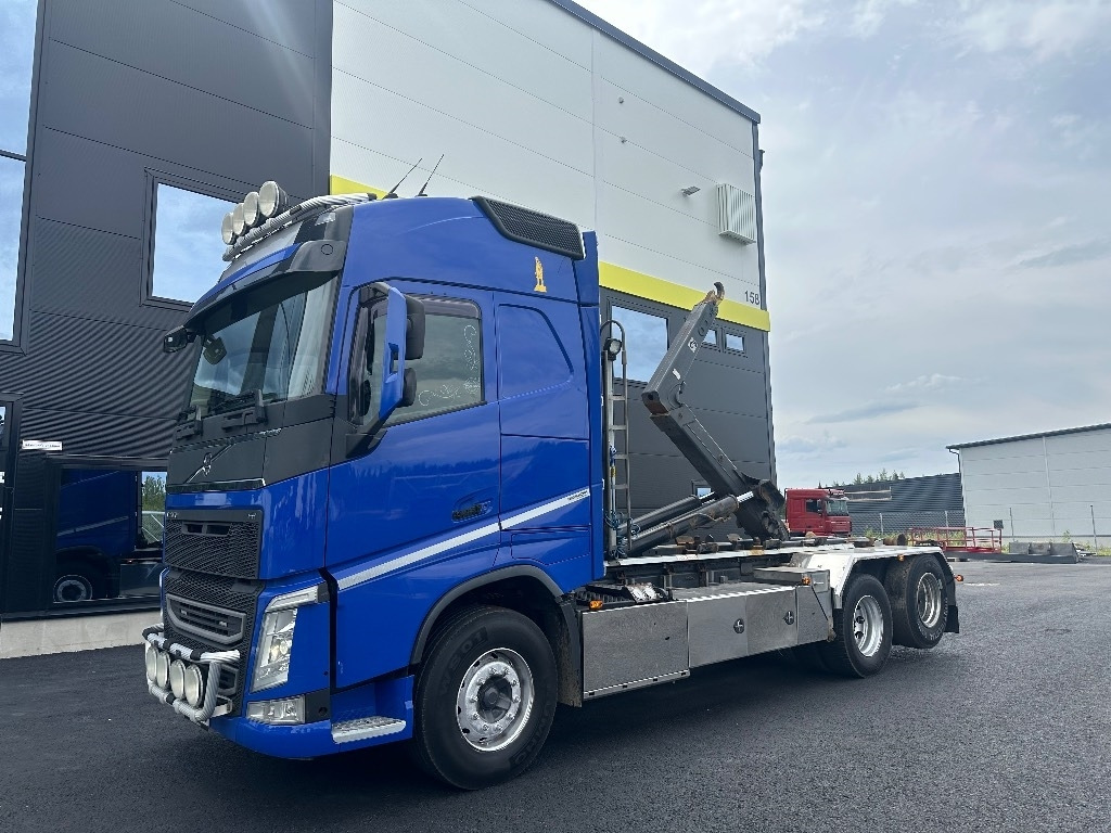 Volvo FH13 540 6x2 Manuaali - Гаковий мультиліфт вантажівка: фото 1 Volvo FH13 540 6x2 Manuaali - Гаковий мультиліфт вантажівка: фото 1