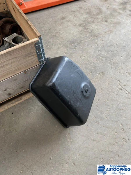 MAN Alu bundkar ramme / Crankcase yoke OEM 51.05841-3019 - Двигун та запчастини в категорії Вантажівки: фото 4 MAN Alu bundkar ramme / Crankcase yoke OEM 51.05841-3019 - Двигун та запчастини в категорії Вантажівки: фото 4