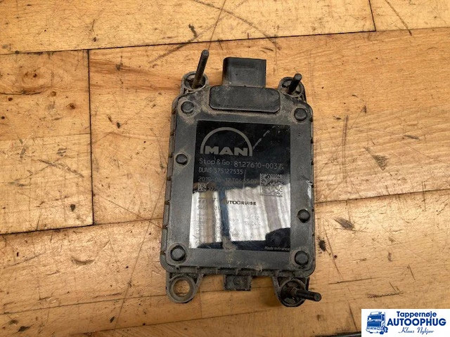 MAN Front radar sensor – MAN 81.27610-0035 - Електрична система в категорії Вантажівки: фото 1 MAN Front radar sensor – MAN 81.27610-0035 - Електрична система в категорії Вантажівки: фото 1