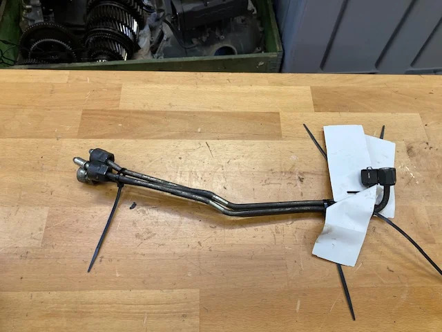 Scania Fuel pipe – Scania 2865664 - Двигун та запчастини в категорії Вантажівки: фото 1 Scania Fuel pipe – Scania 2865664 - Двигун та запчастини в категорії Вантажівки: фото 1